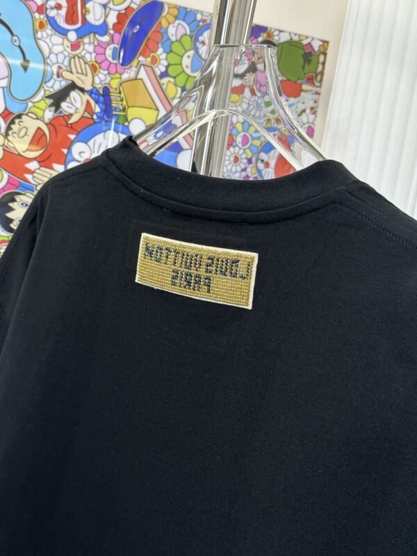 LV TSHIRT - Image 8
