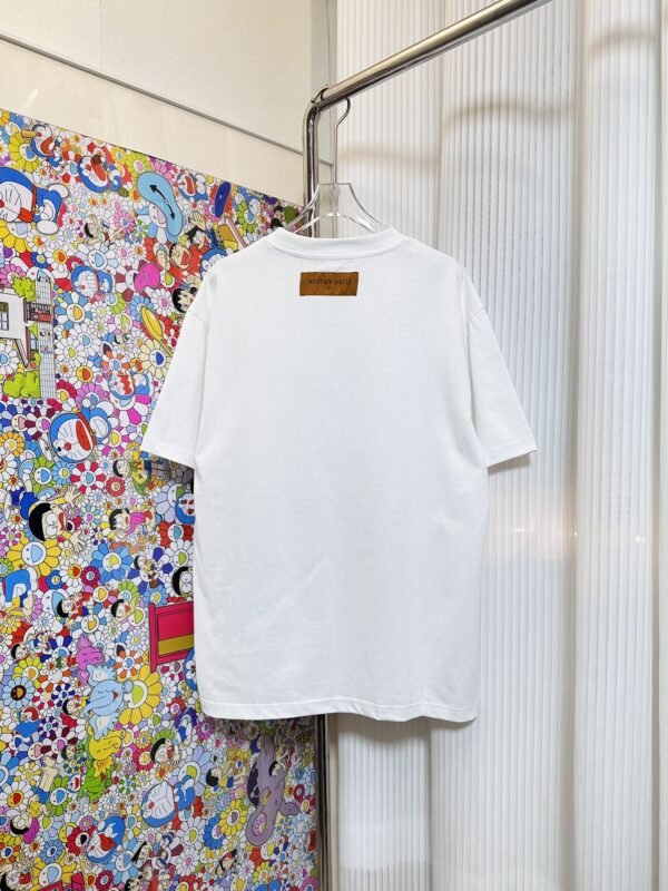 LV TSHIRT - Image 4