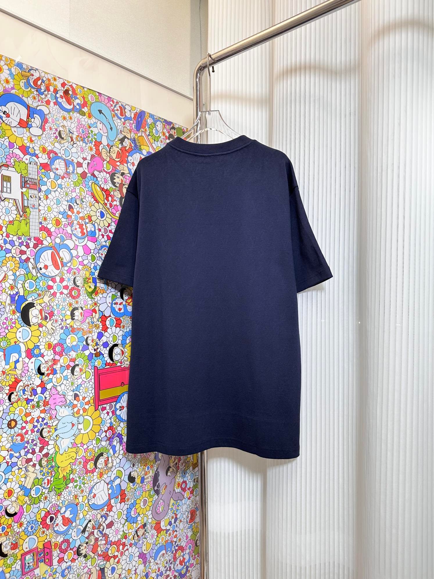 LV TSHIRT - Image 3