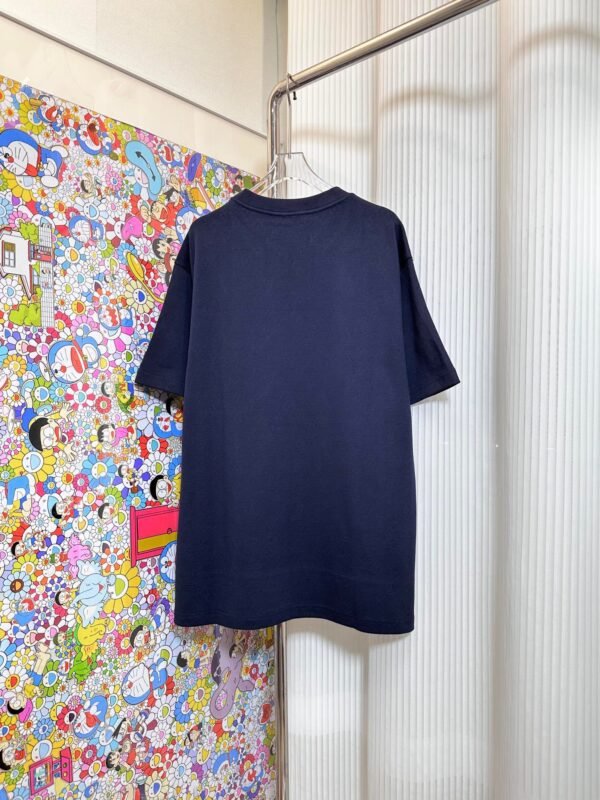 LV TSHIRT - Image 4