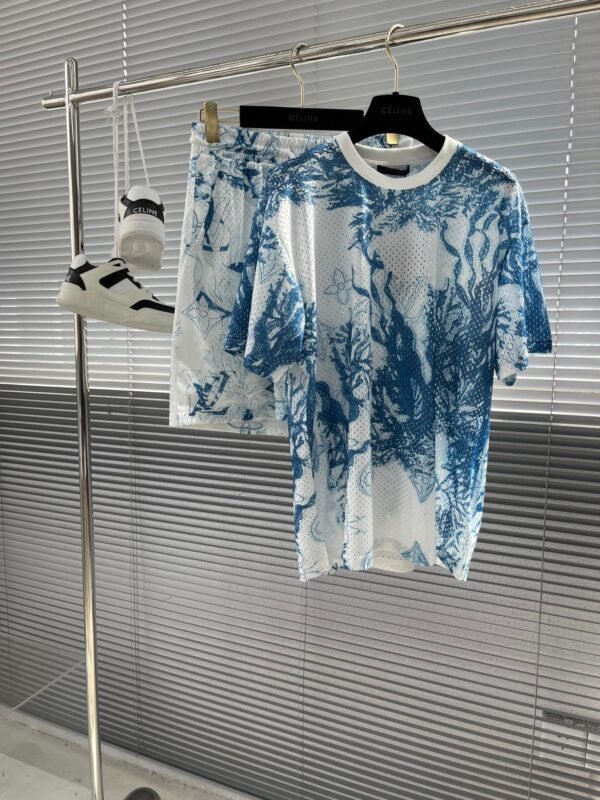LV TSHIRT - Image 4