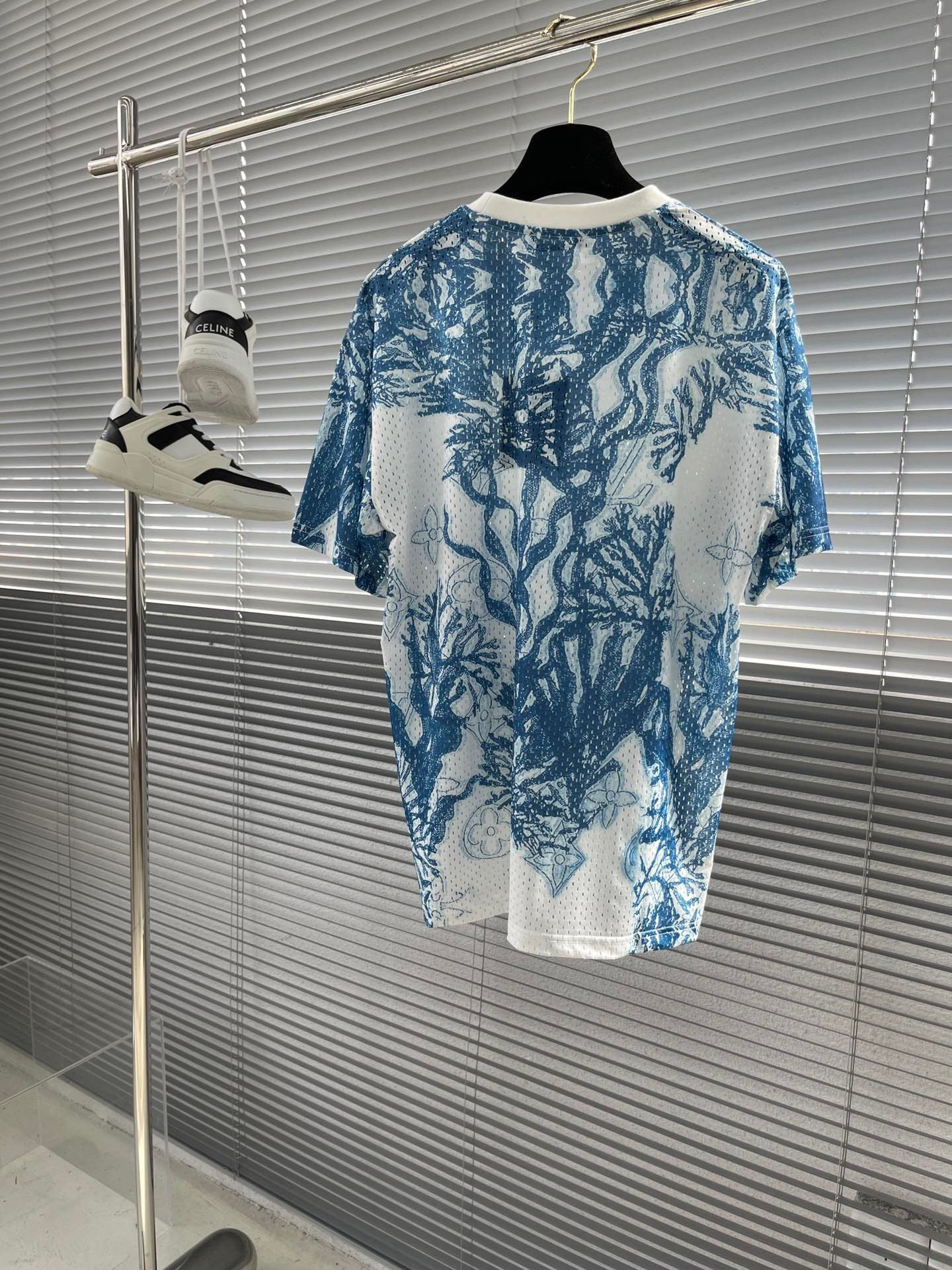 LV TSHIRT - Image 5