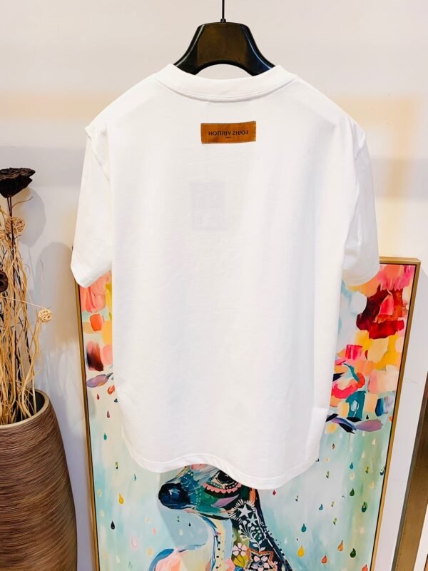 LV TSHIRT - Image 4