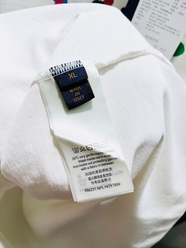 LV TSHIRT - Image 8