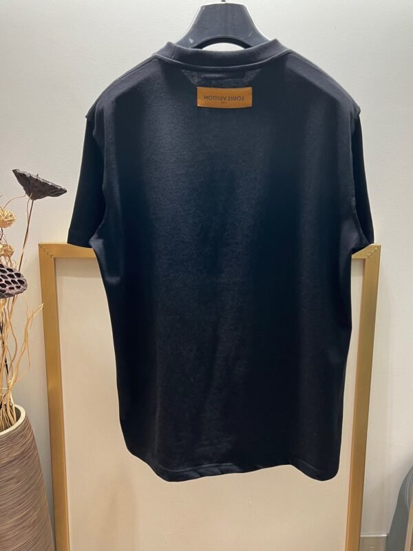 LV TSHIRT - Image 6