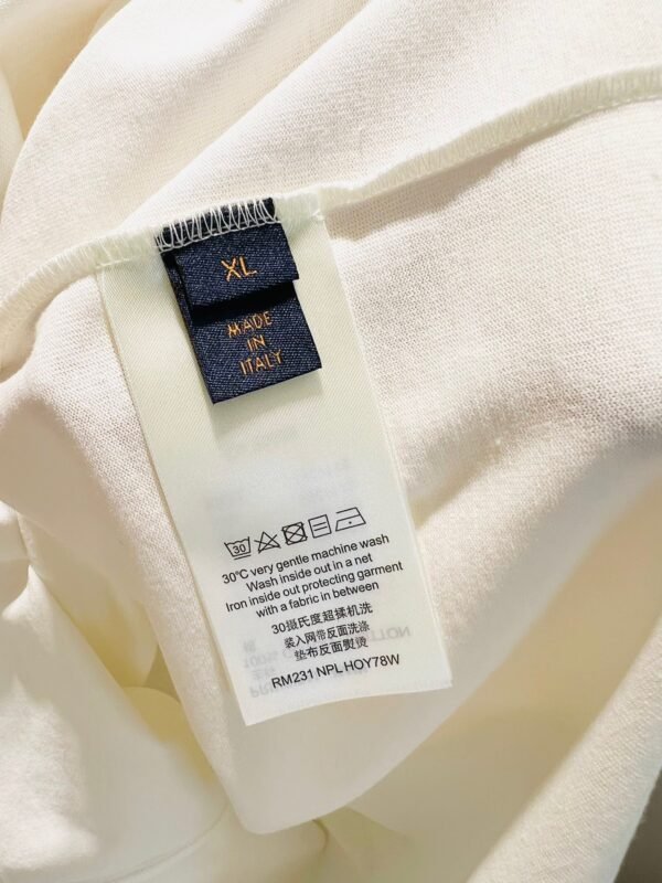 LV TSHIRT - Image 6
