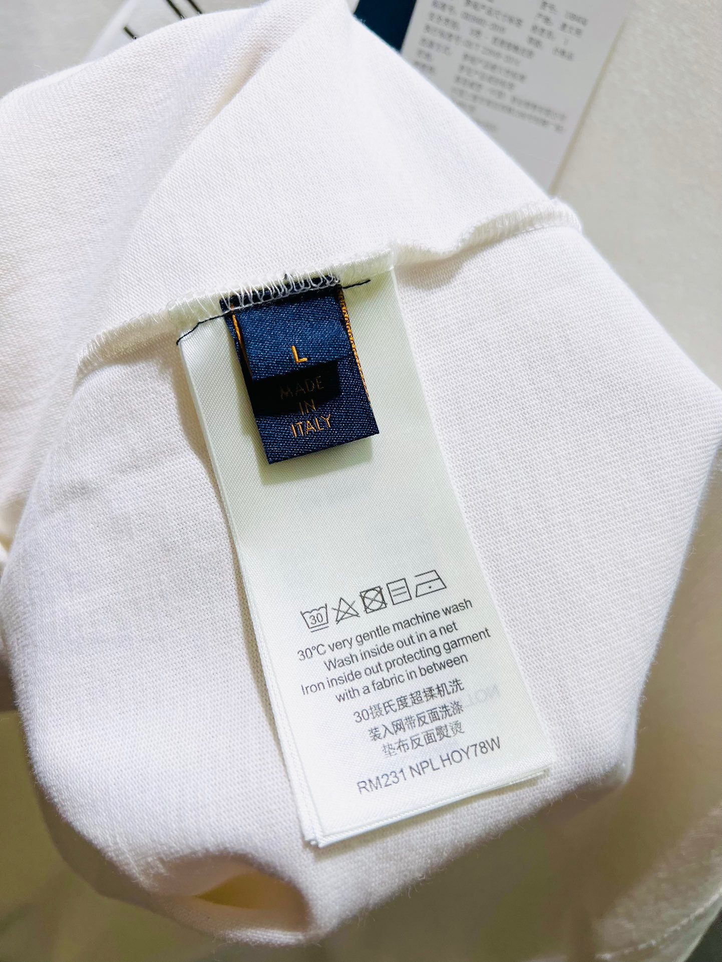 LV TSHIRT - Image 7