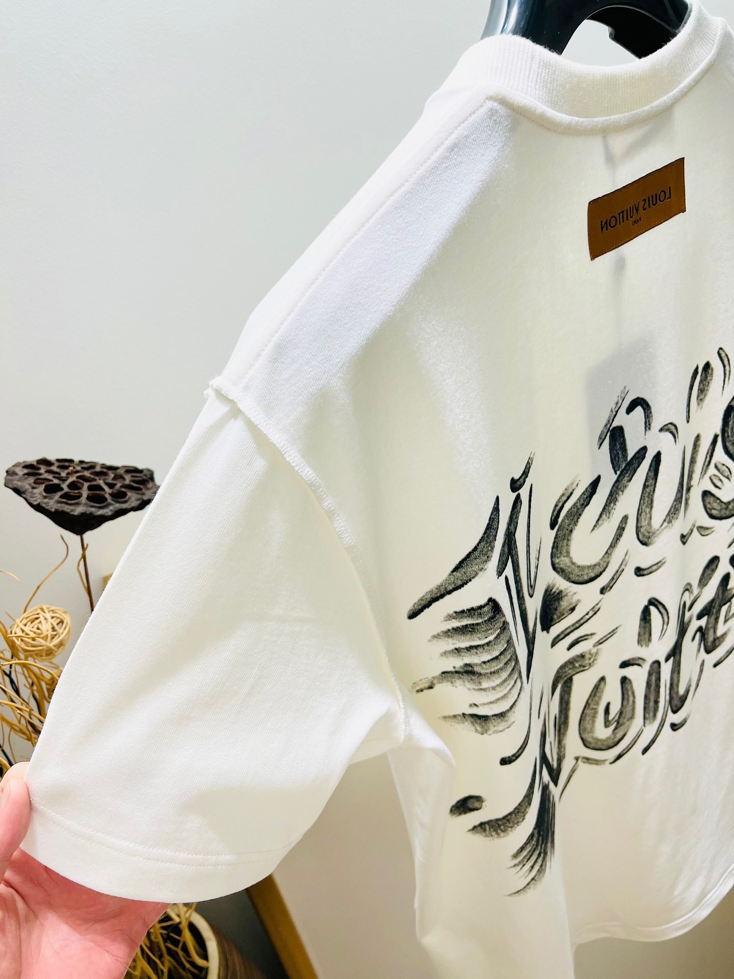 LV TSHIRT - Image 7