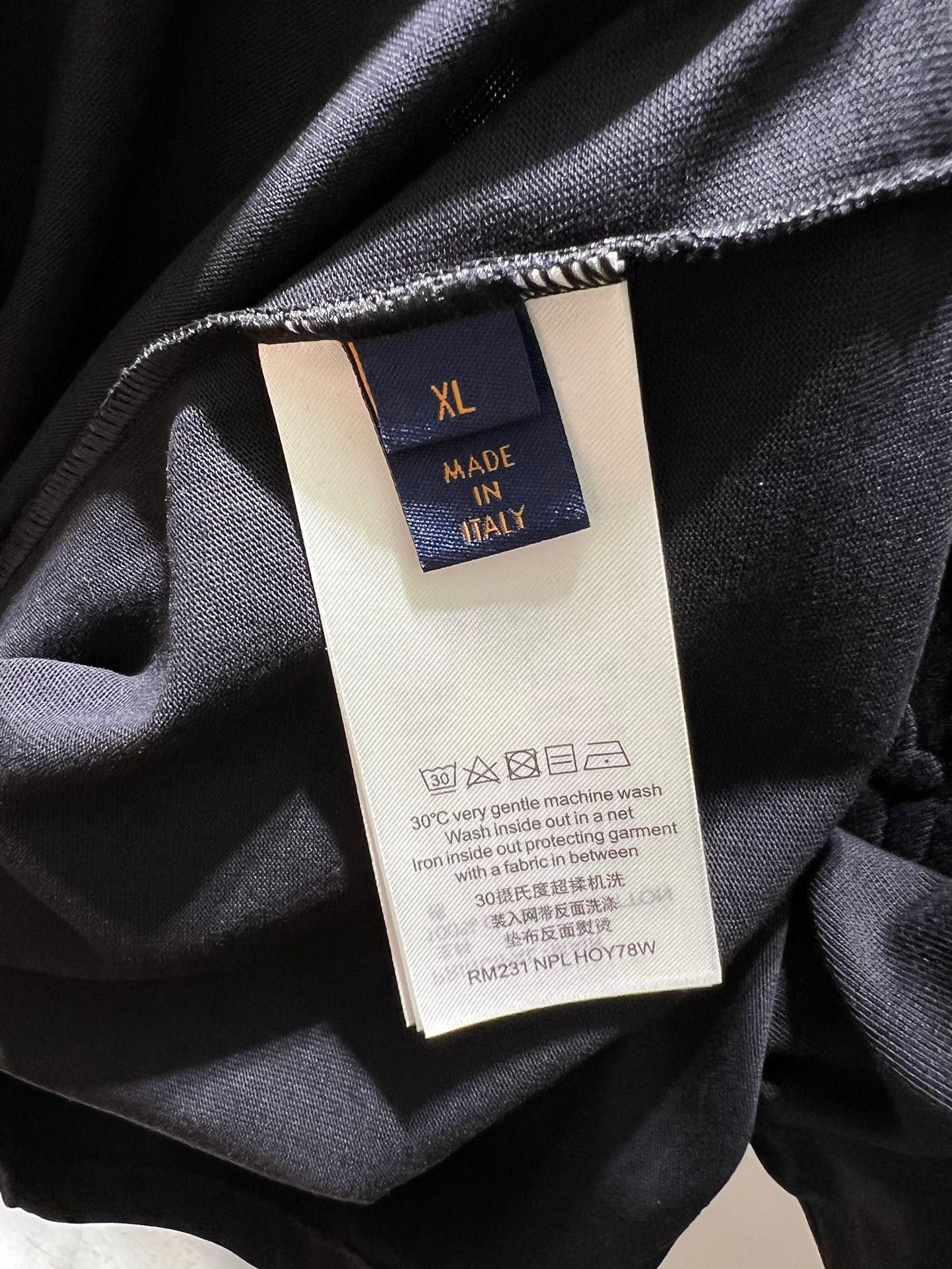 LV TSHIRT - Image 7