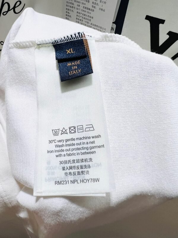 LV TSHIRT - Image 6