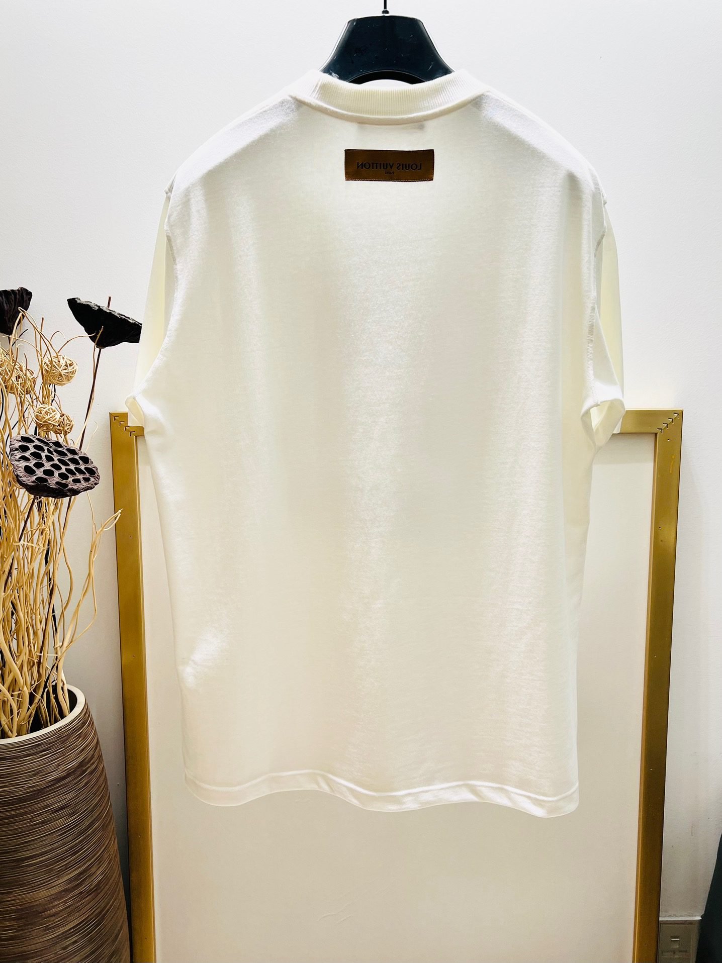 LV TSHIRT - Image 5