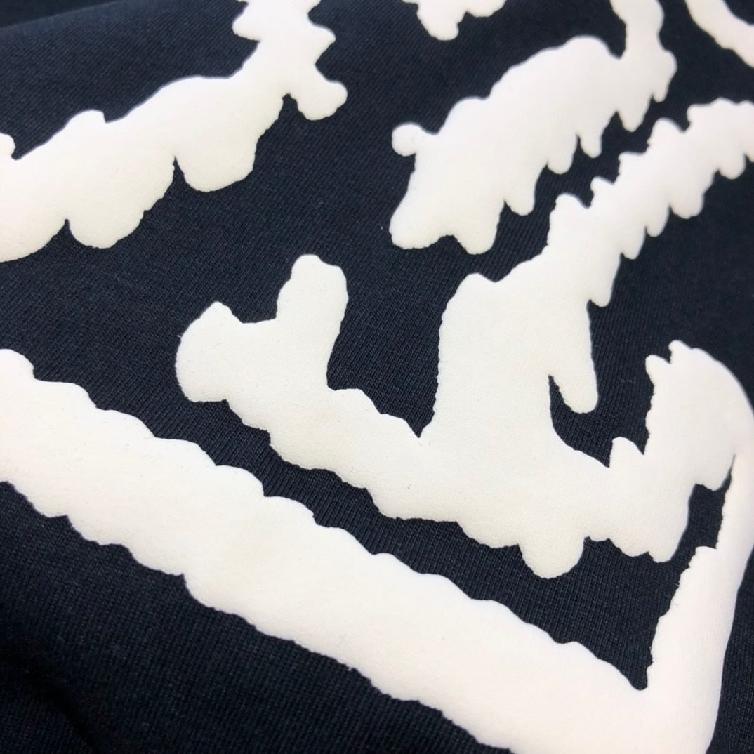LV TSHIRT - Image 7