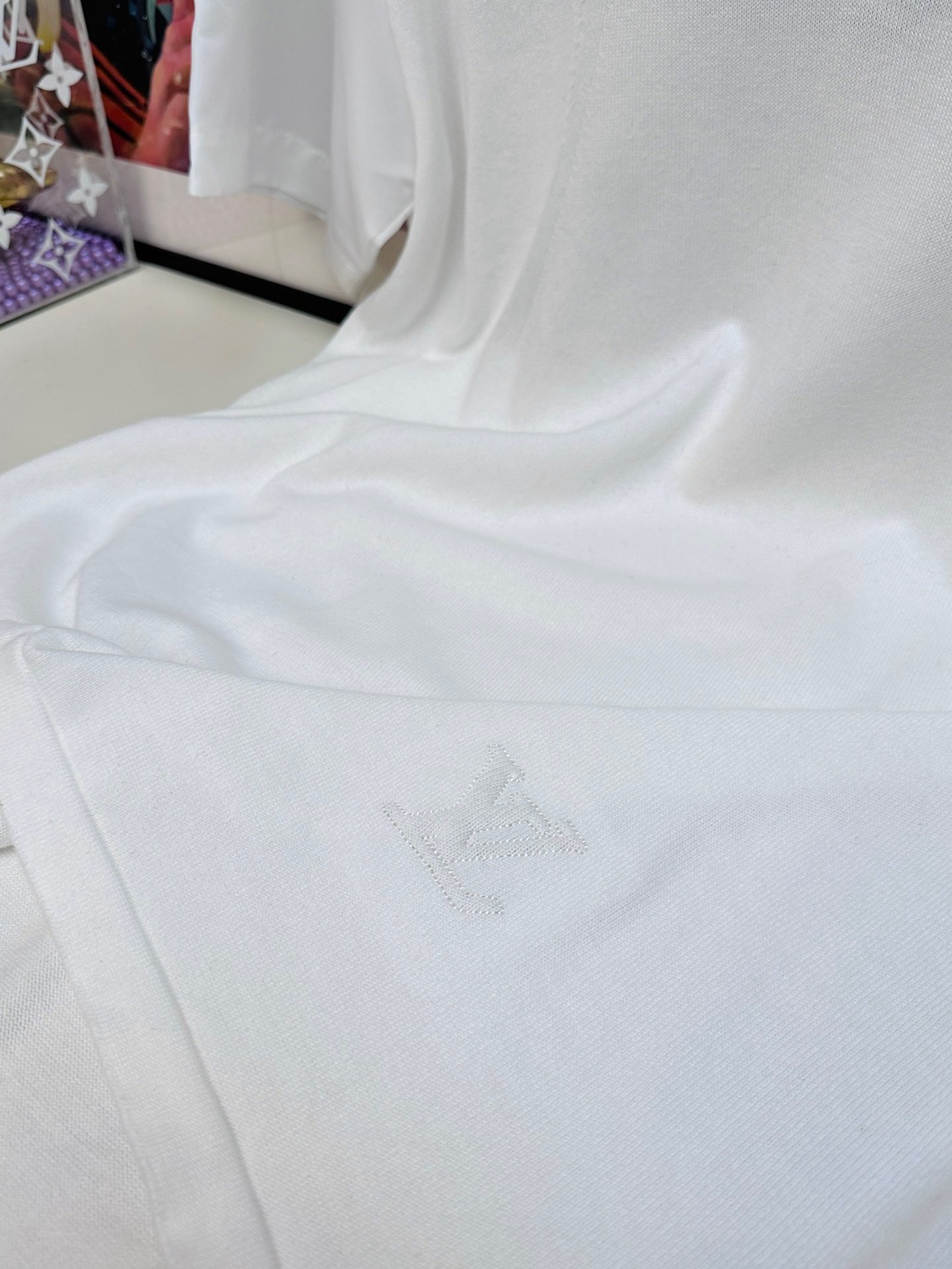 LV TSHIRT - Image 7