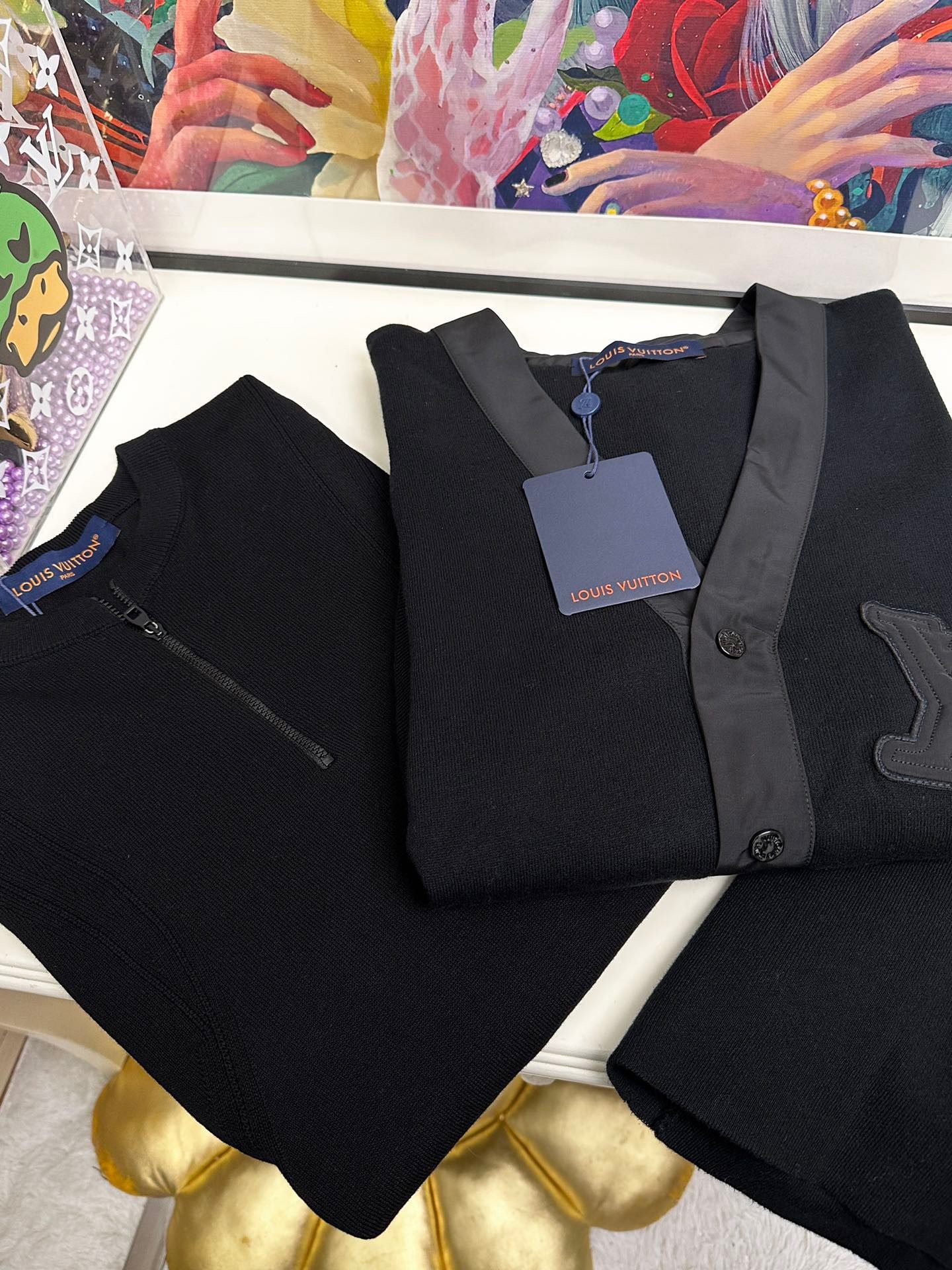 LV TSHIRT - Image 5