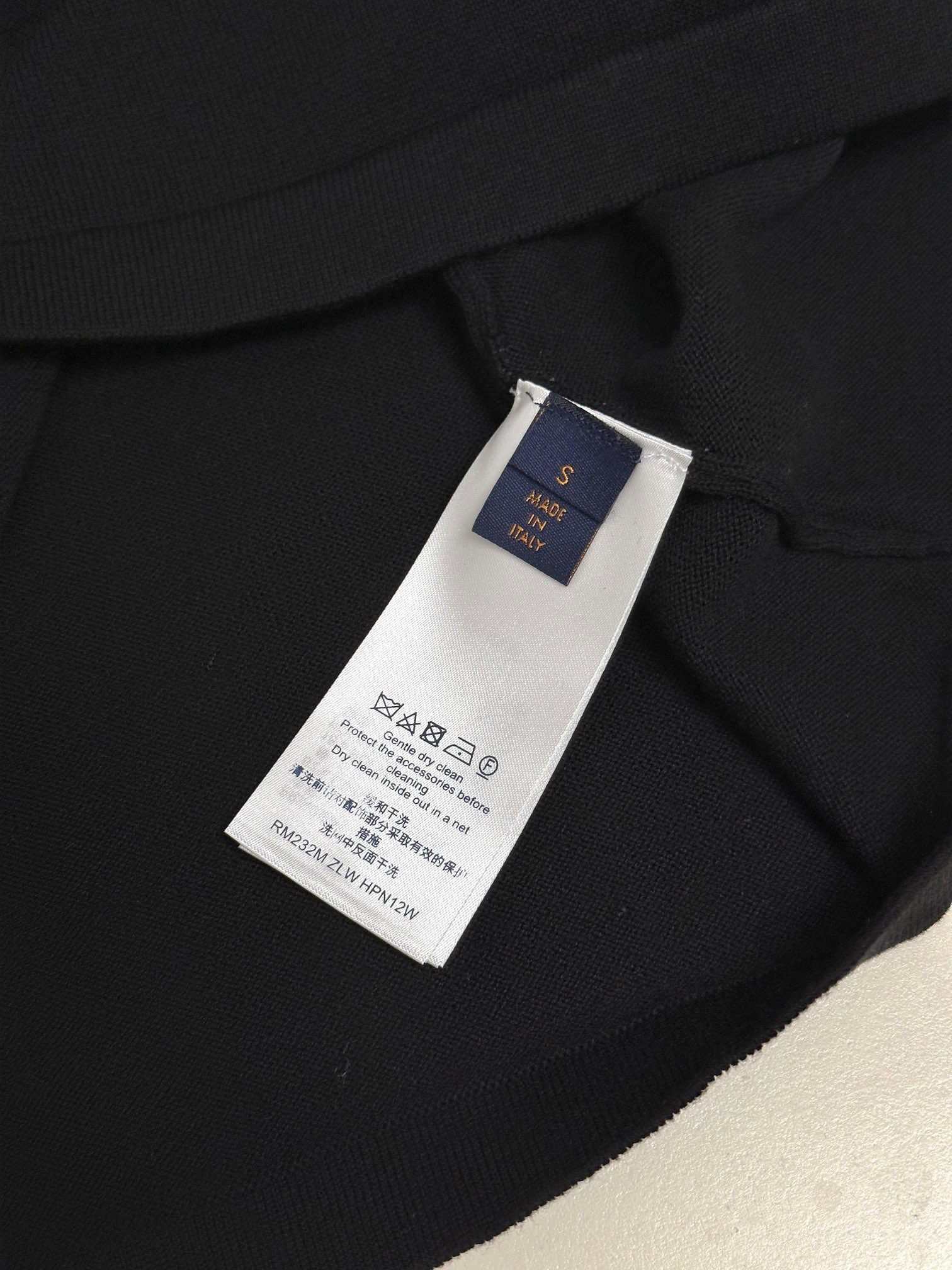 LV TSHIRT - Image 7