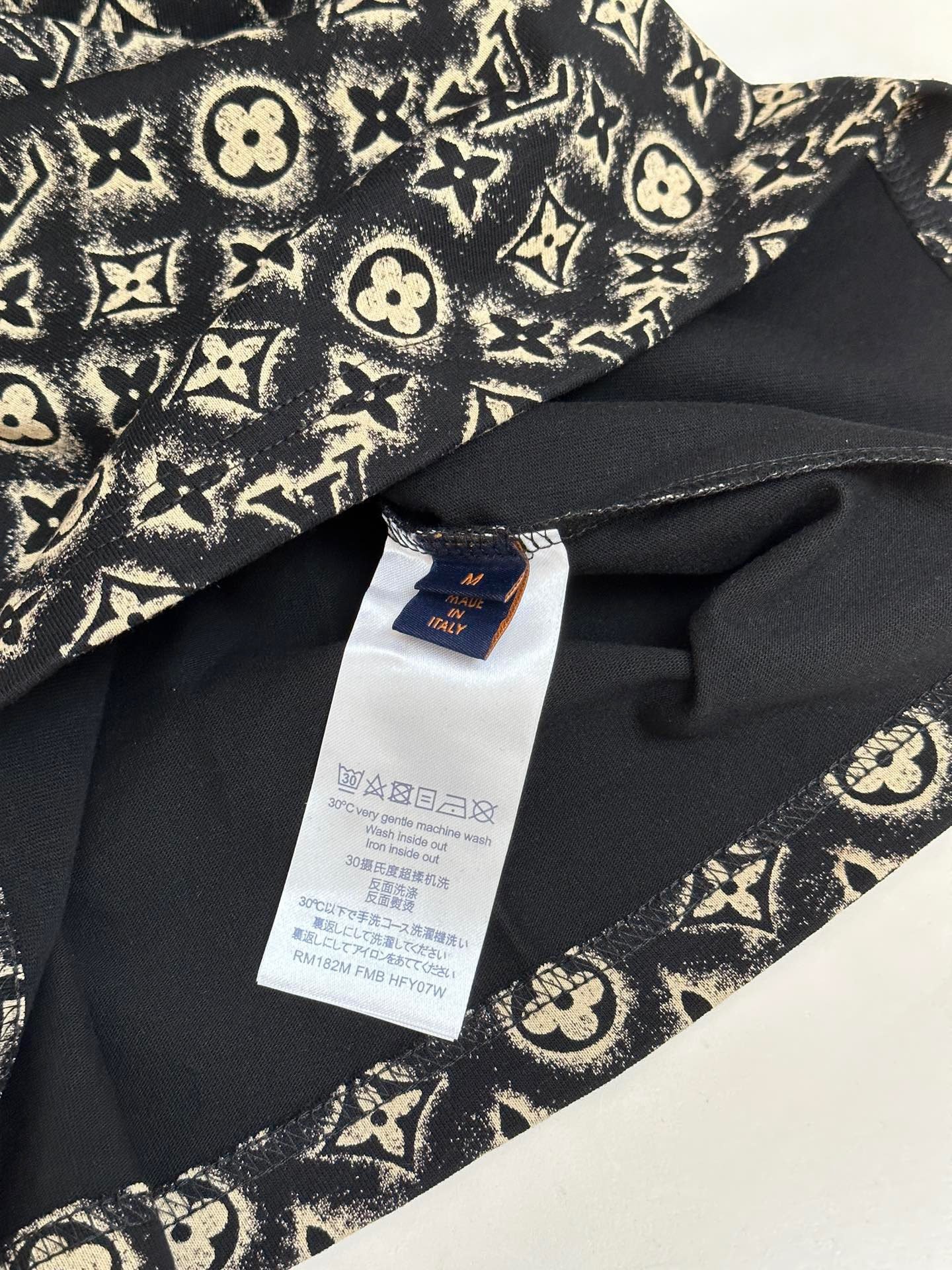 LV TSHIRT - Image 5