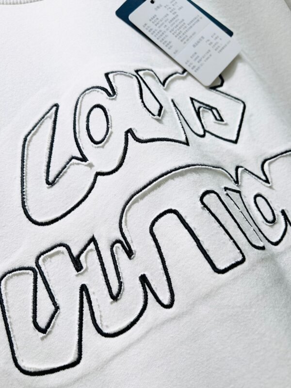 LV TSHIRT - Image 8