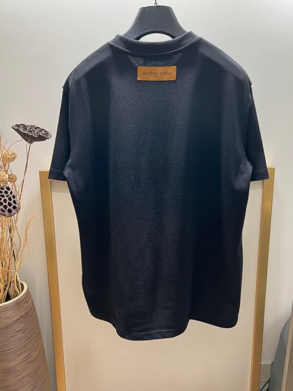 LV TSHIRT - Image 4