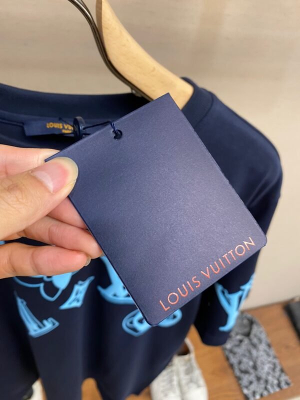 LV TSHIRT - Image 6