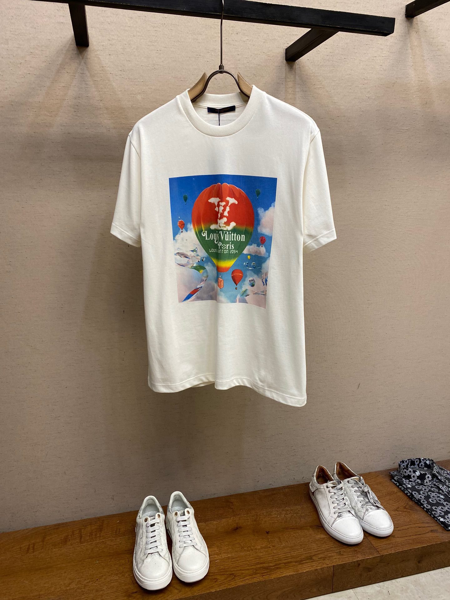 LV TSHIRT - Image 2