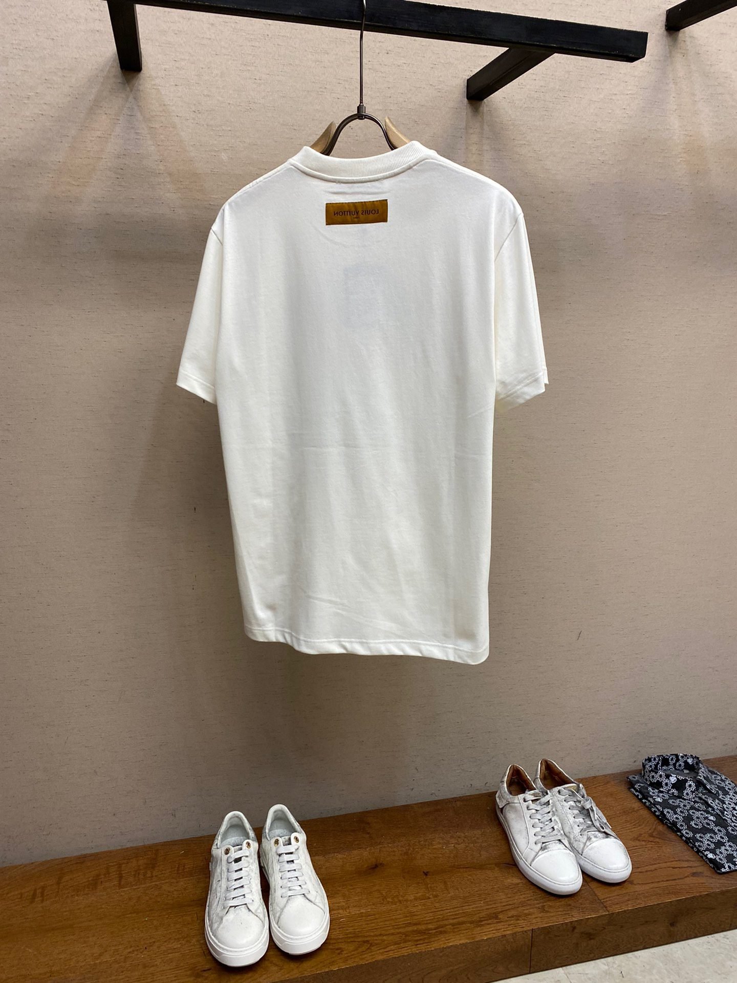 LV TSHIRT - Image 3