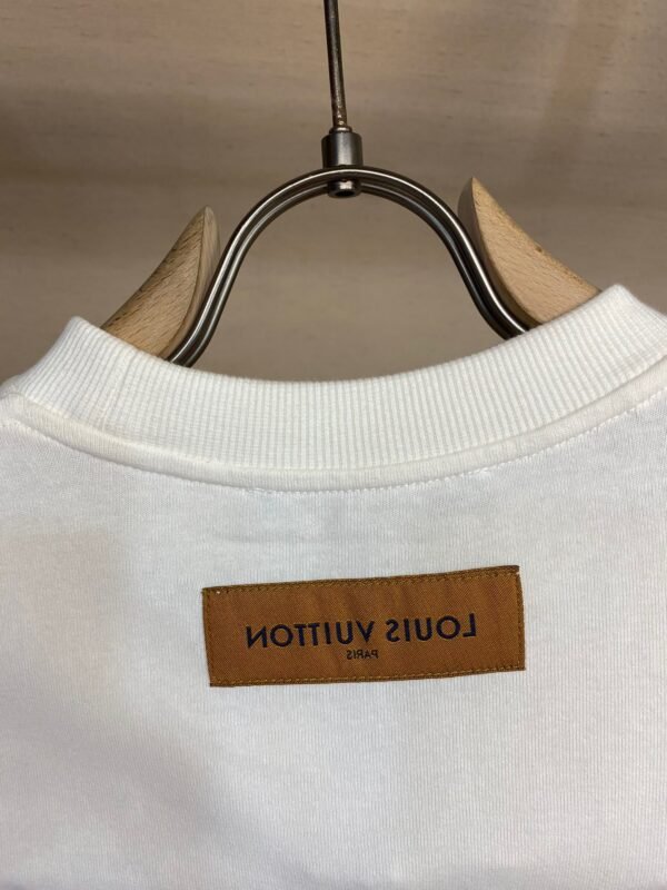 LV TSHIRT - Image 6