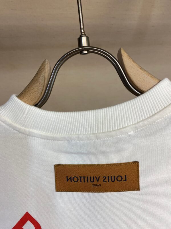 LV TSHIRT - Image 8
