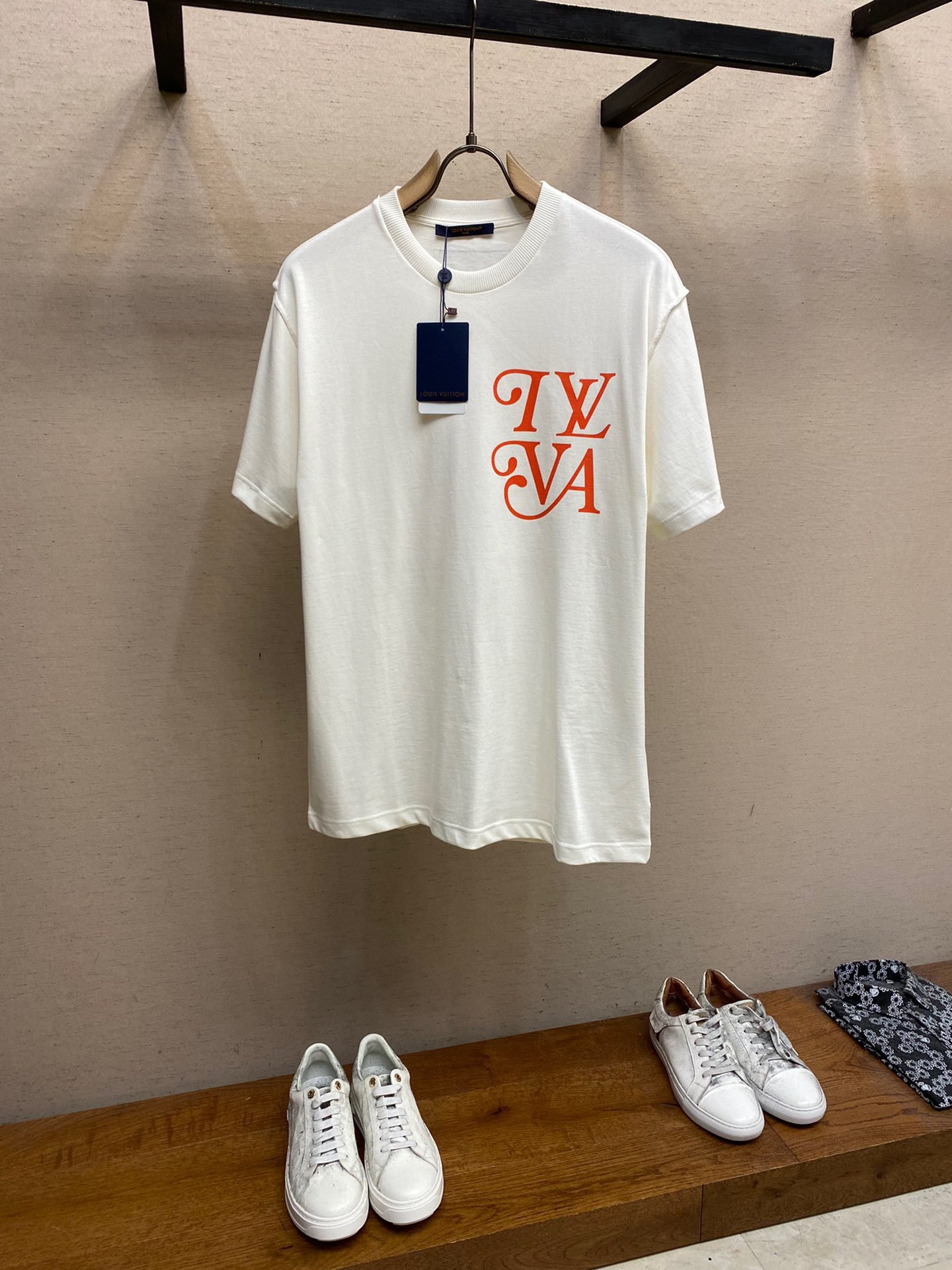 LV TSHIRT - Image 2
