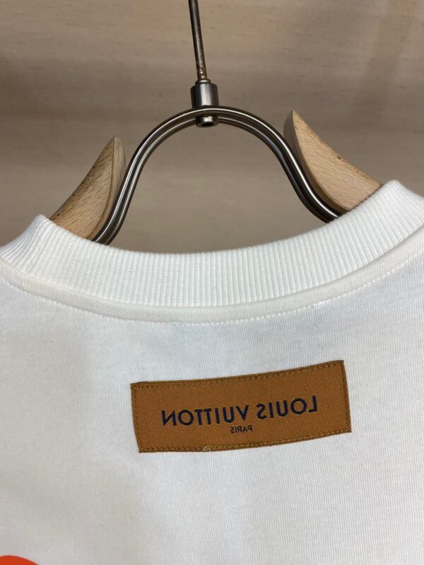 LV TSHIRT - Image 6