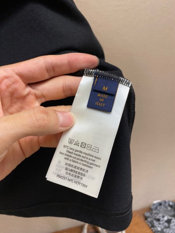 LV TSHIRT - Image 8