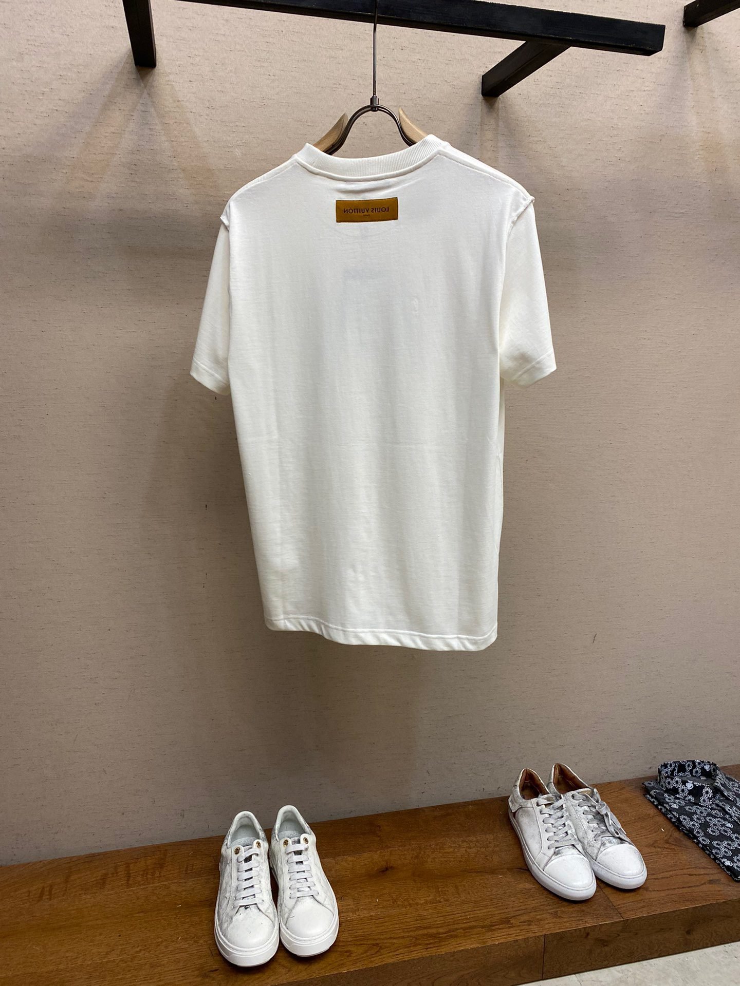 LV TSHIRT - Image 3
