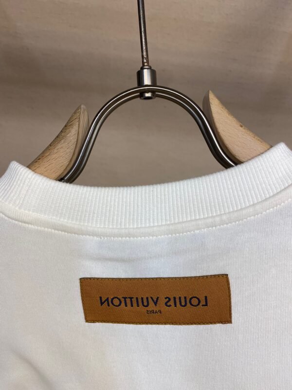 LV TSHIRT - Image 6