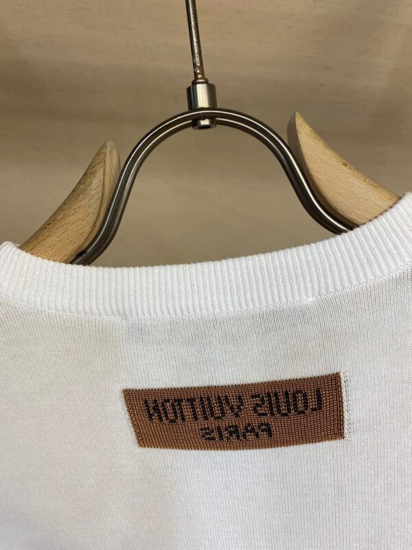 LV TSHIRT - Image 6