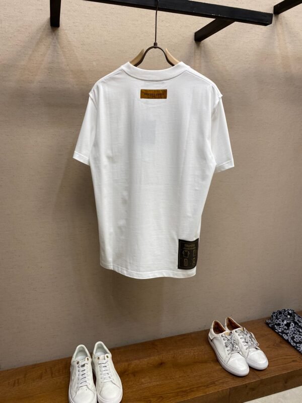 LV TSHIRT - Image 4