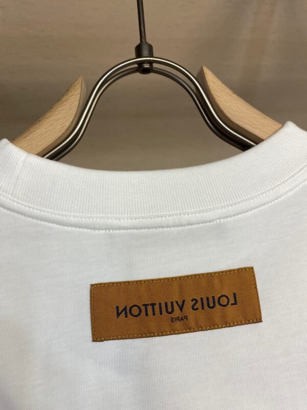 LV TSHIRT - Image 6