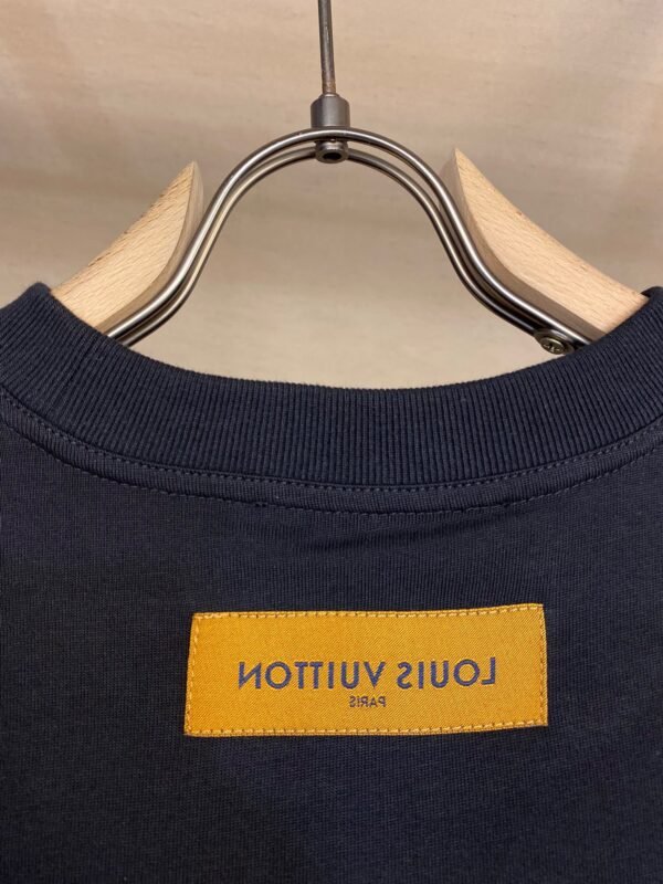LV TSHIRT - Image 6