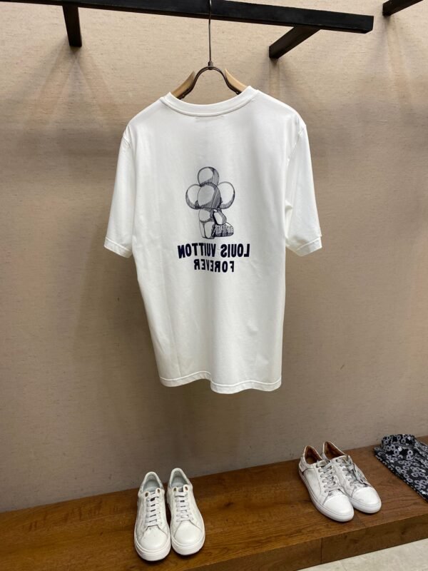 LV TSHIRT - Image 4