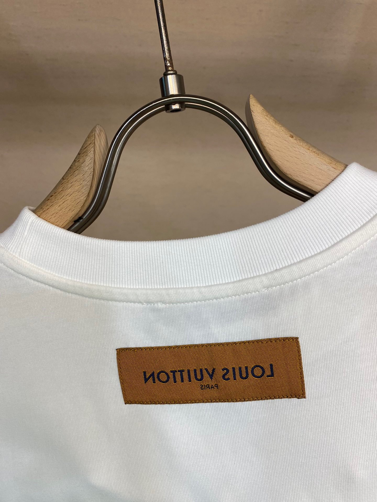 LV TSHIRT - Image 5