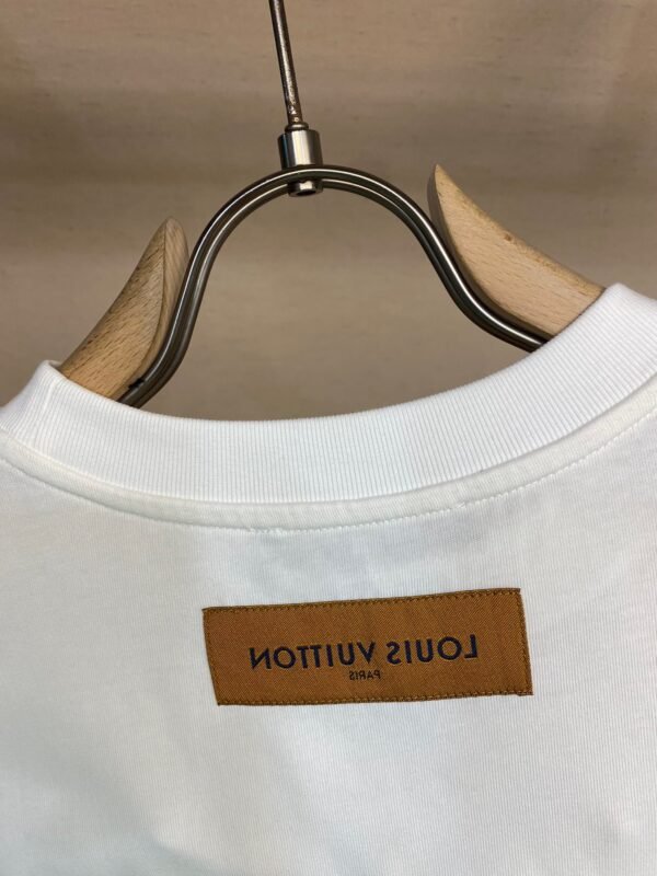 LV TSHIRT - Image 6