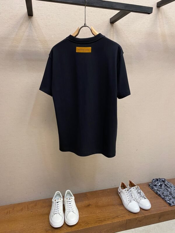 LV TSHIRT - Image 4