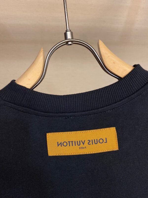 LV TSHIRT - Image 6