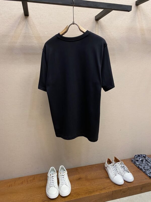 LV TSHIRT - Image 4