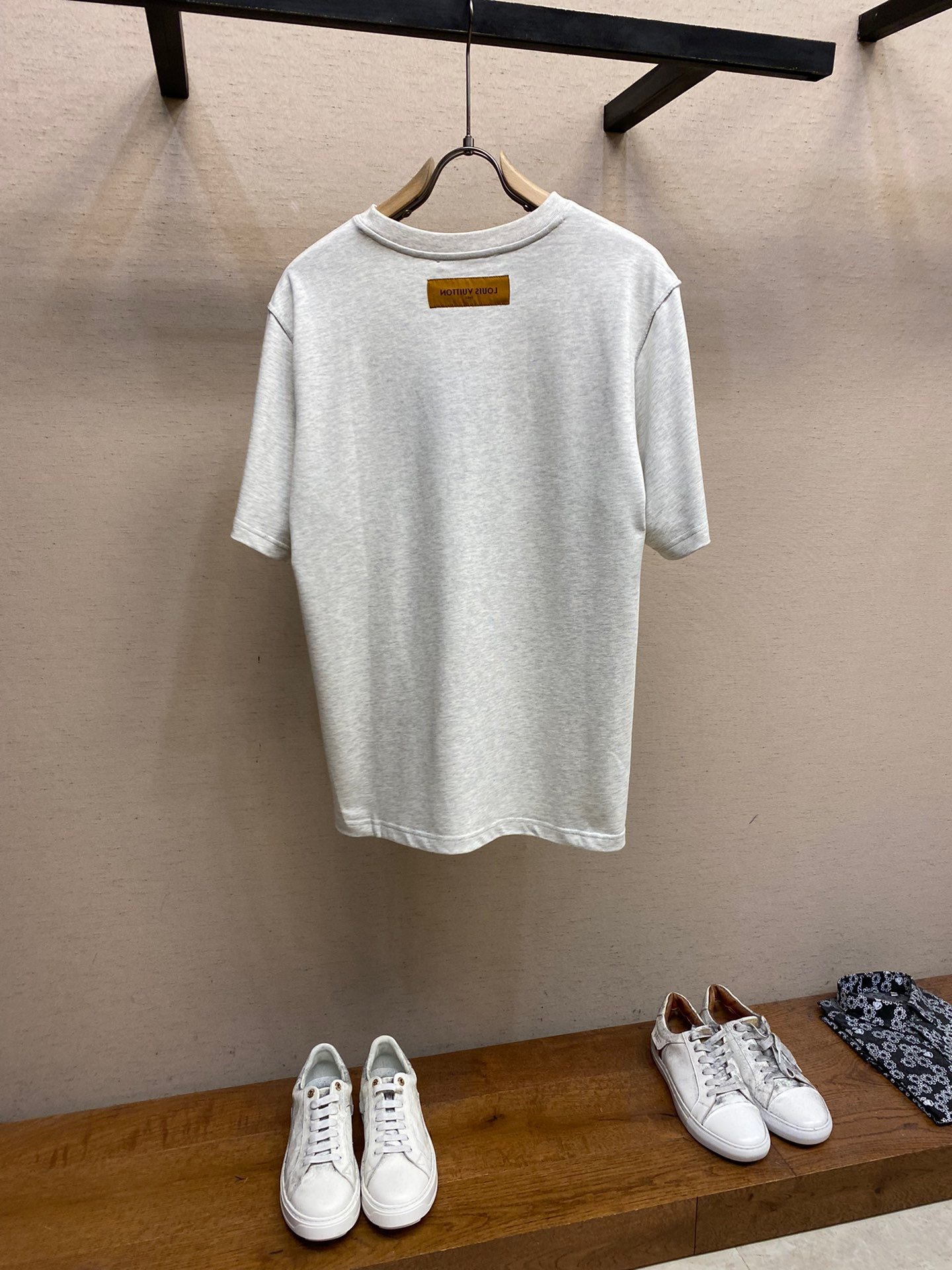LV TSHIRT - Image 3