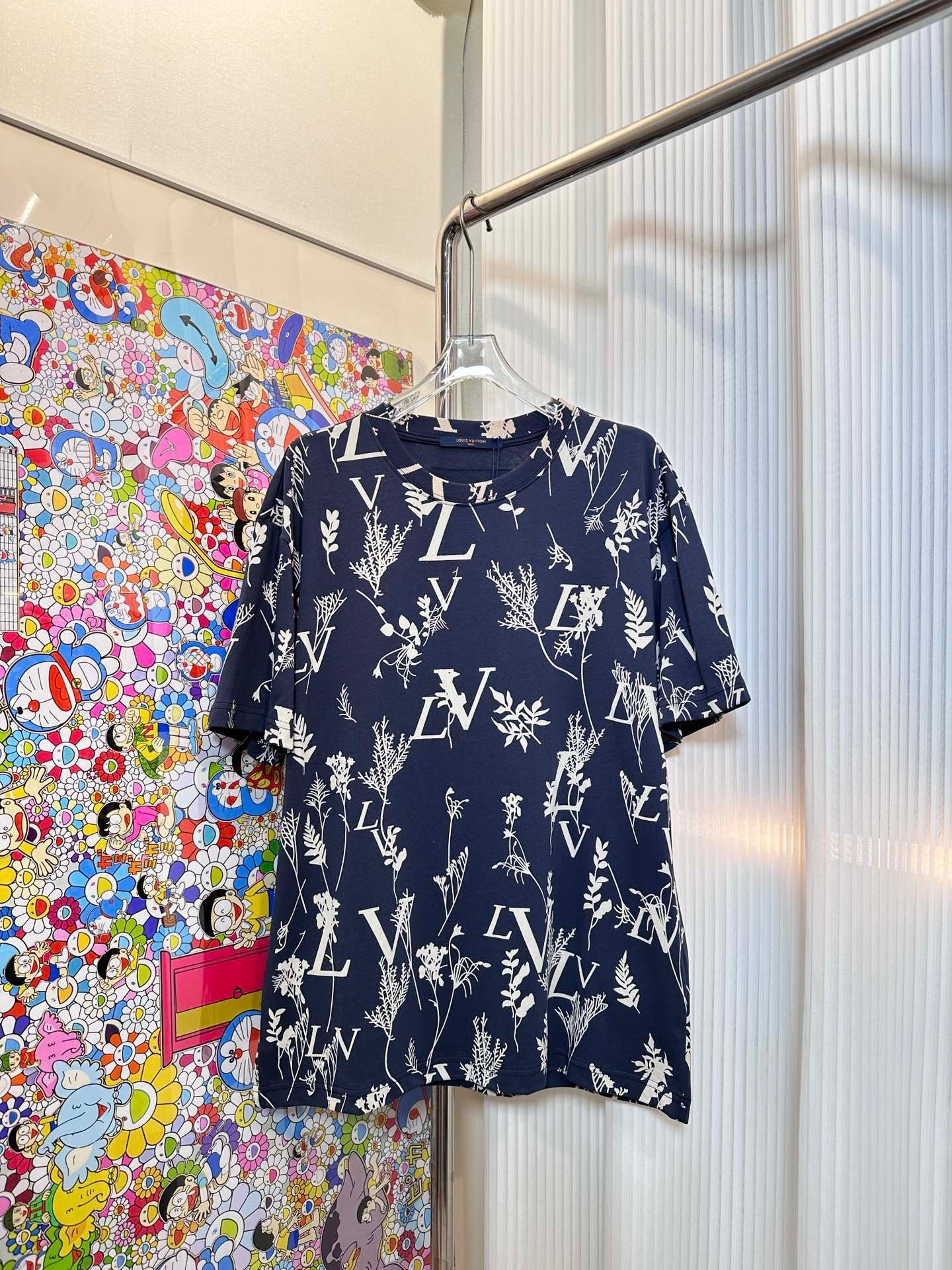 LV TSHIRT - Image 2