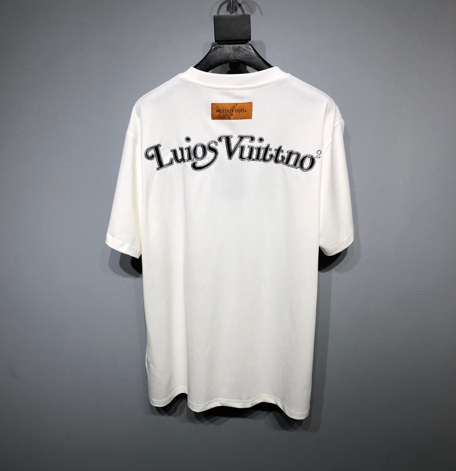 LV TSHIRT - Image 2