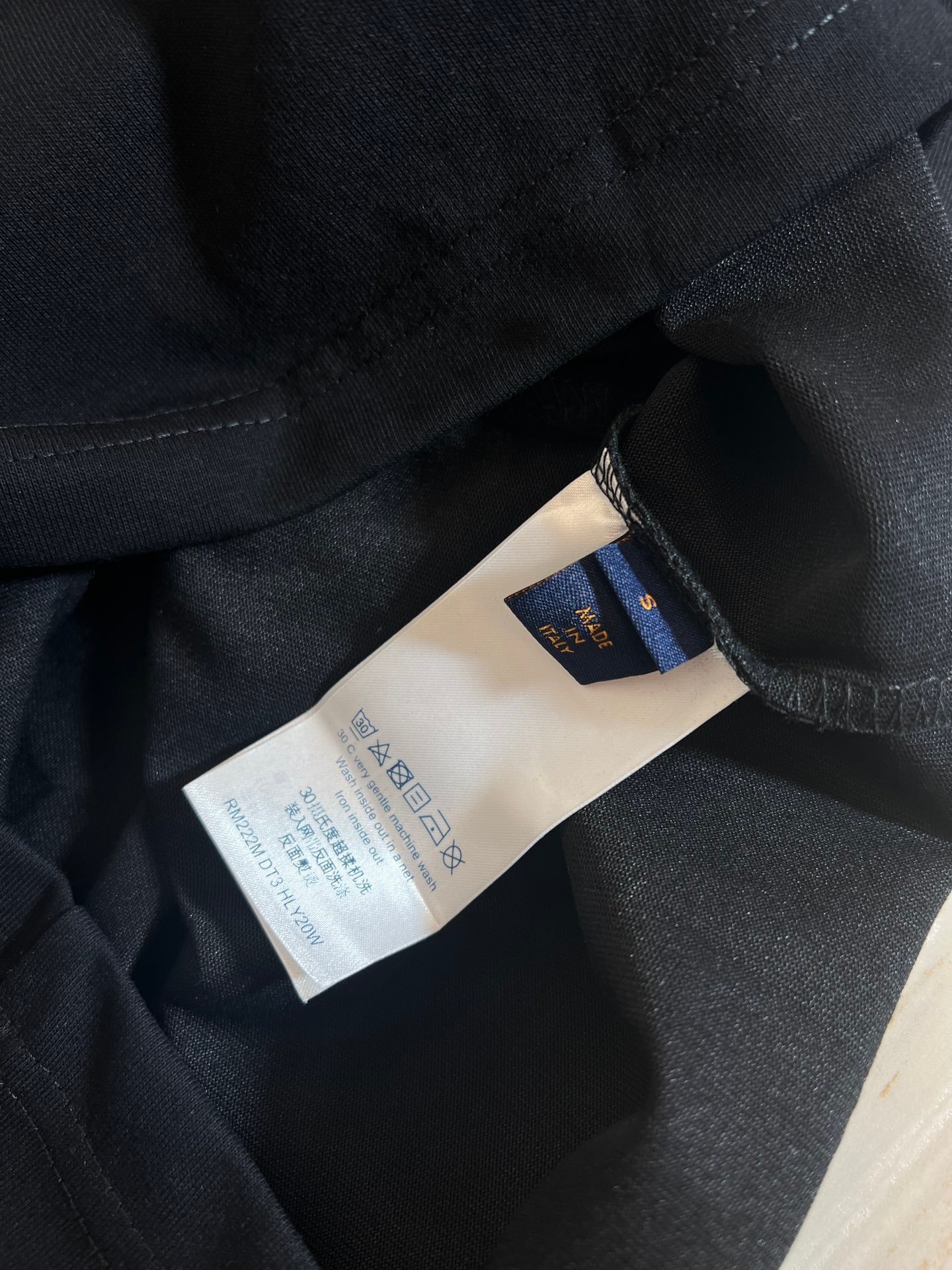 LV TSHIRT - Image 5