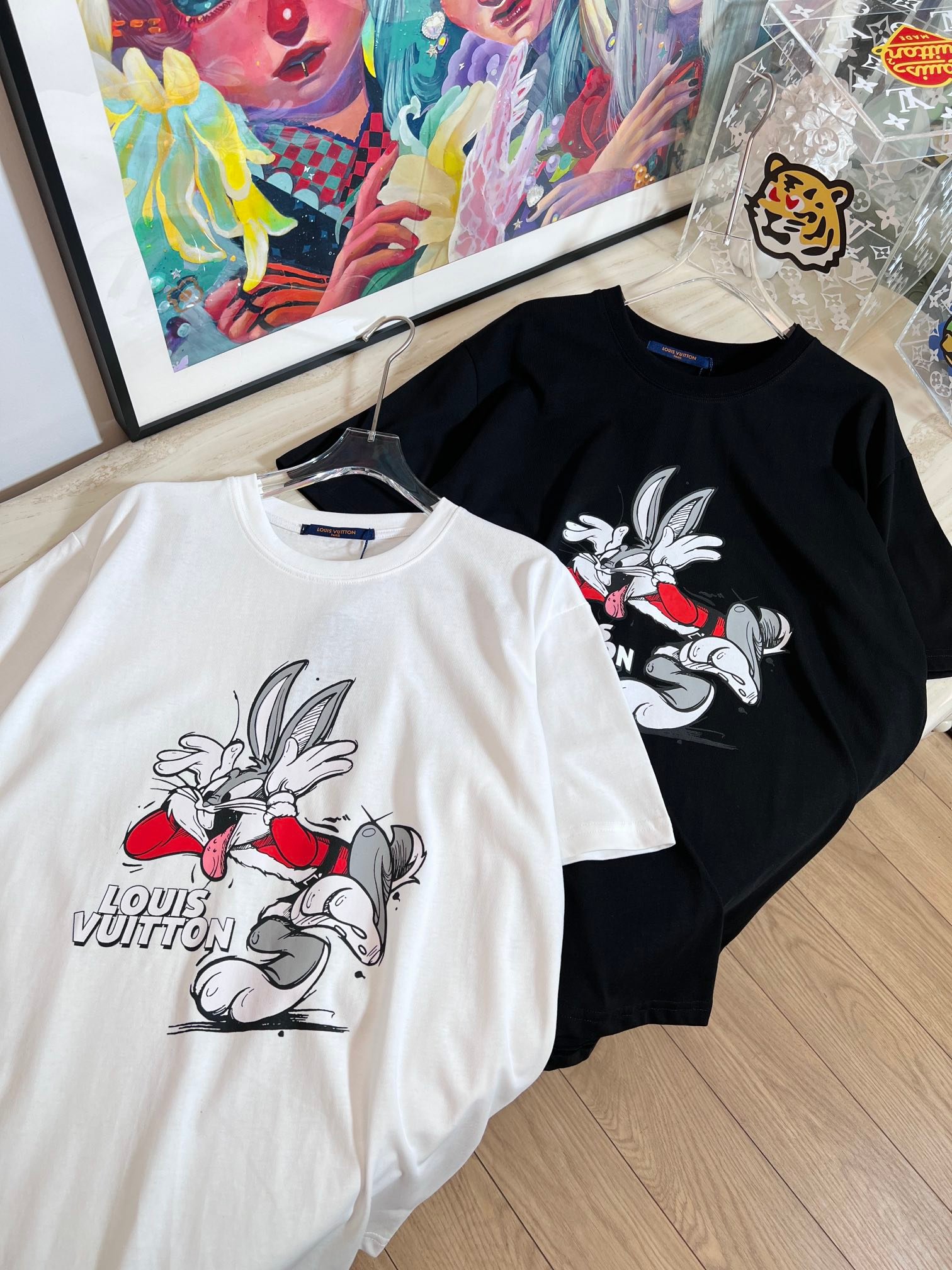 LV TSHIRT - Image 5
