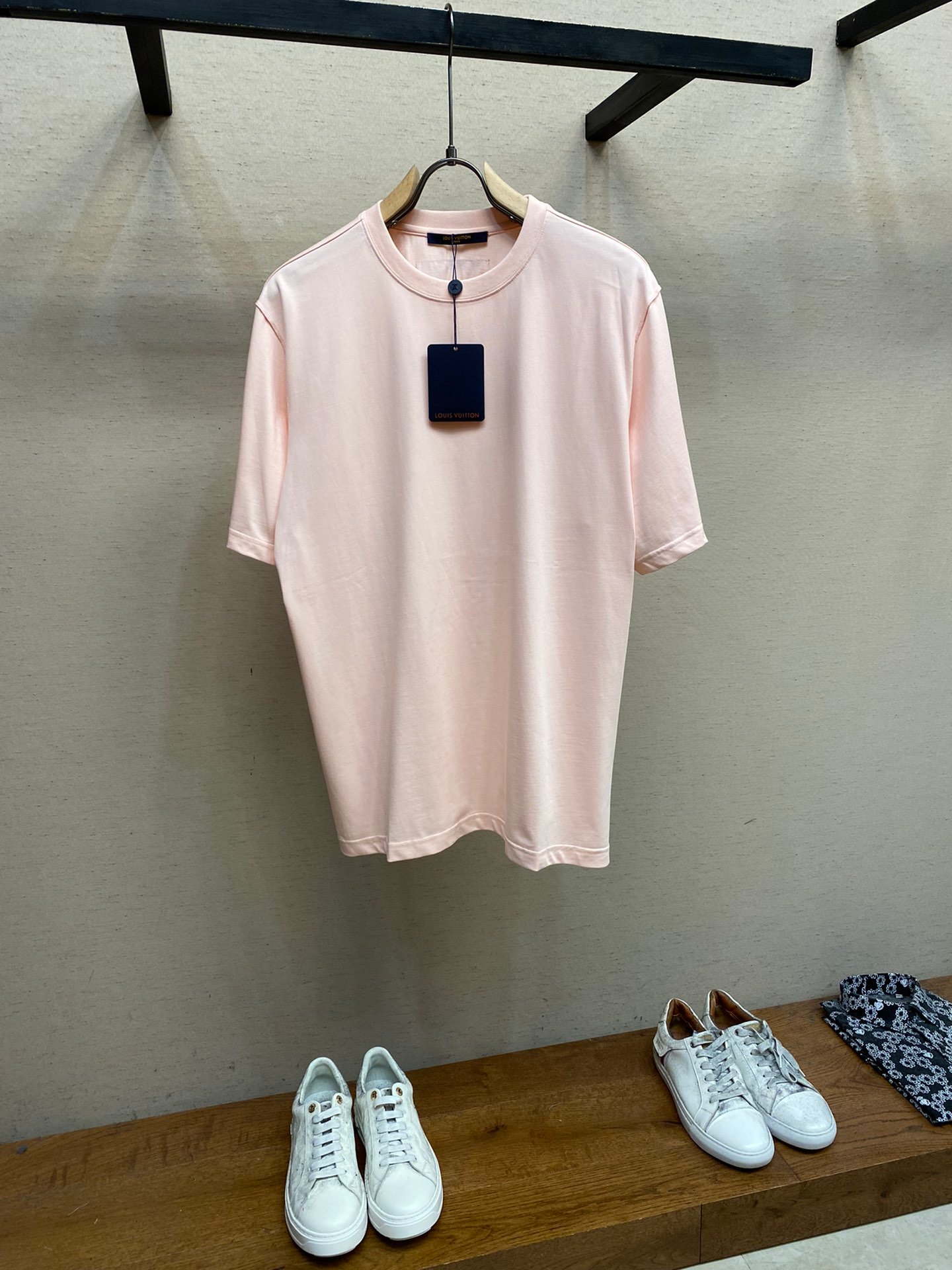 LV TSHIRT - Image 2