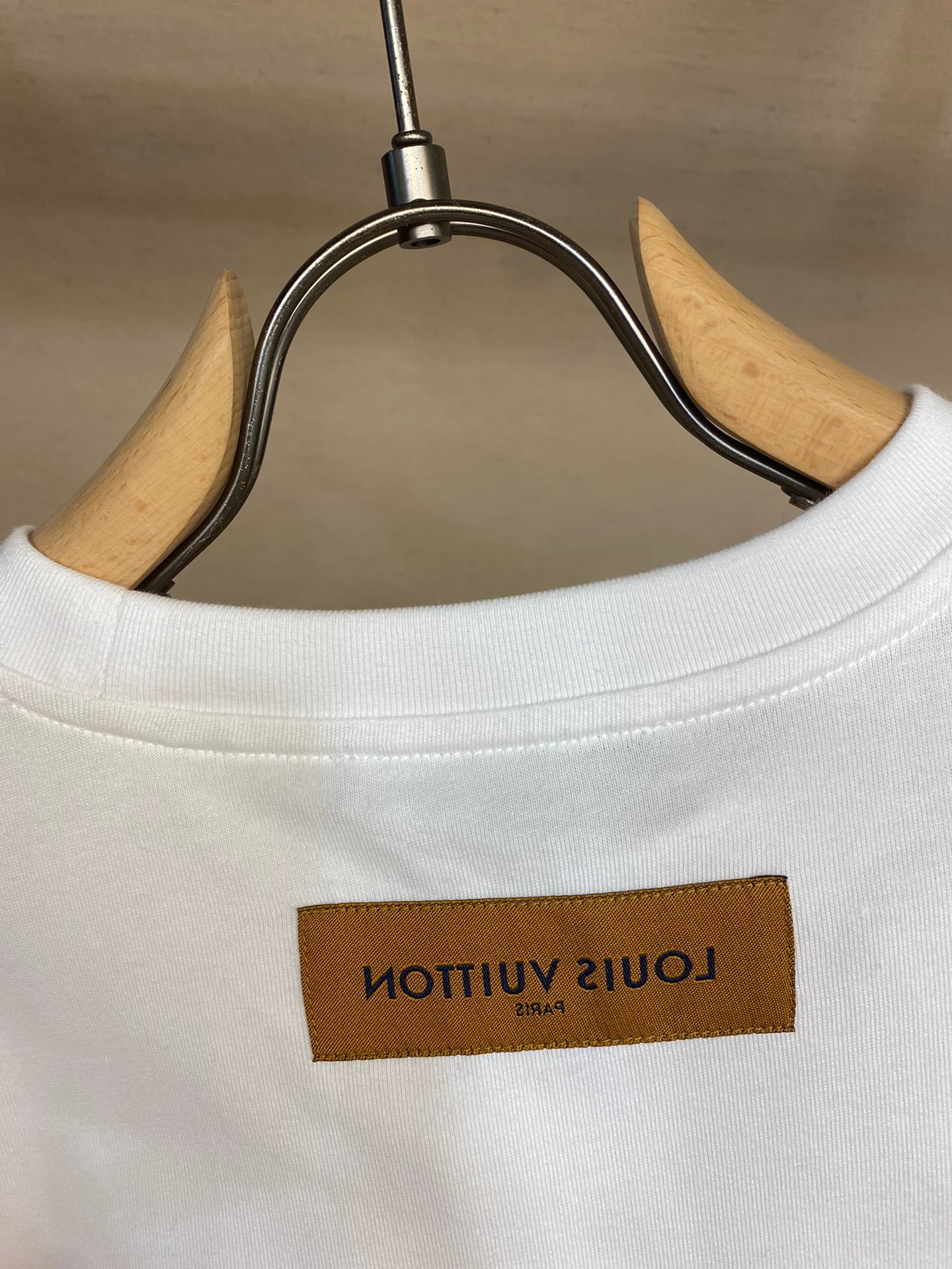 LV TSHIRT - Image 5