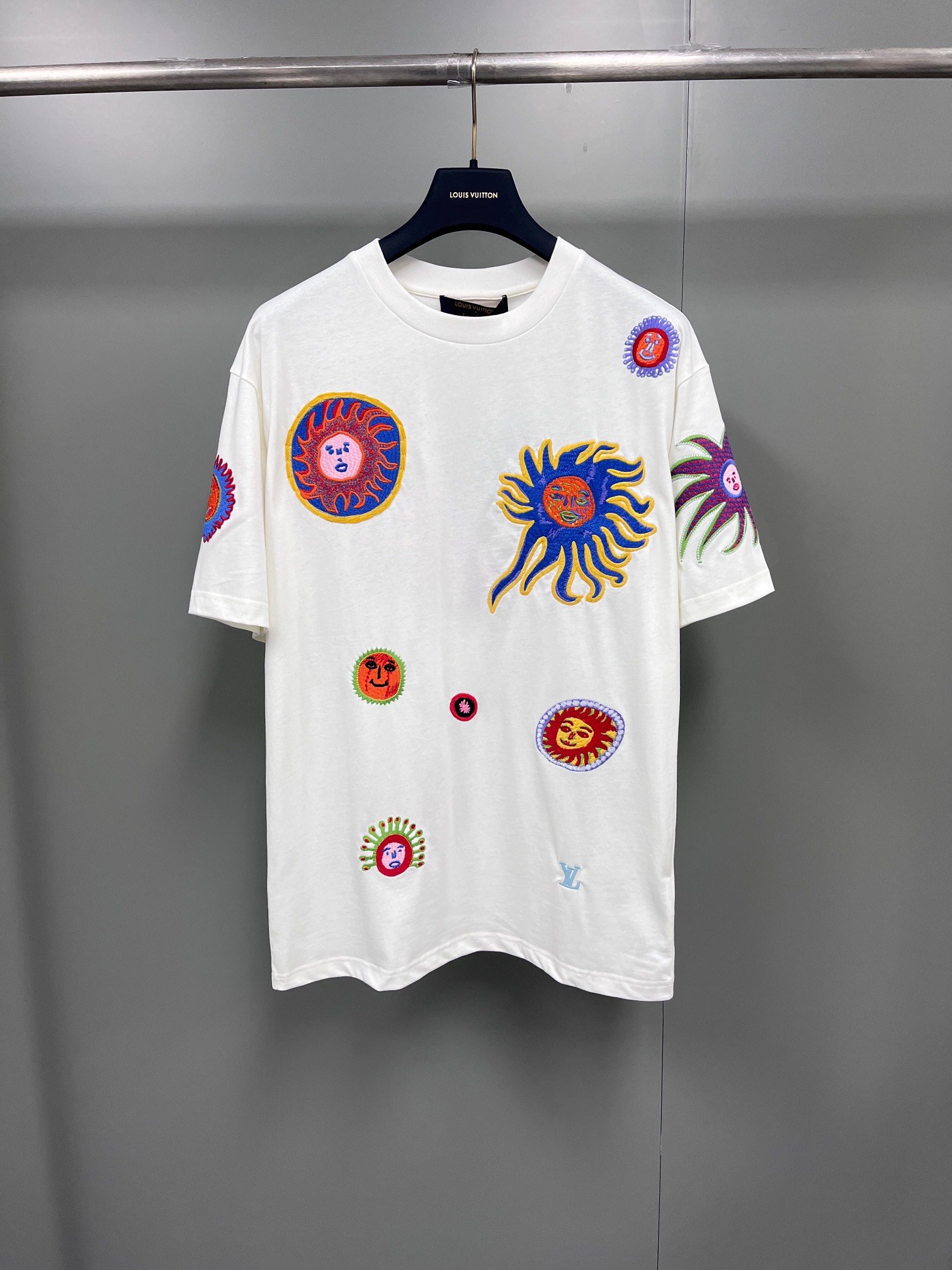 LV TSHIRT - Image 2